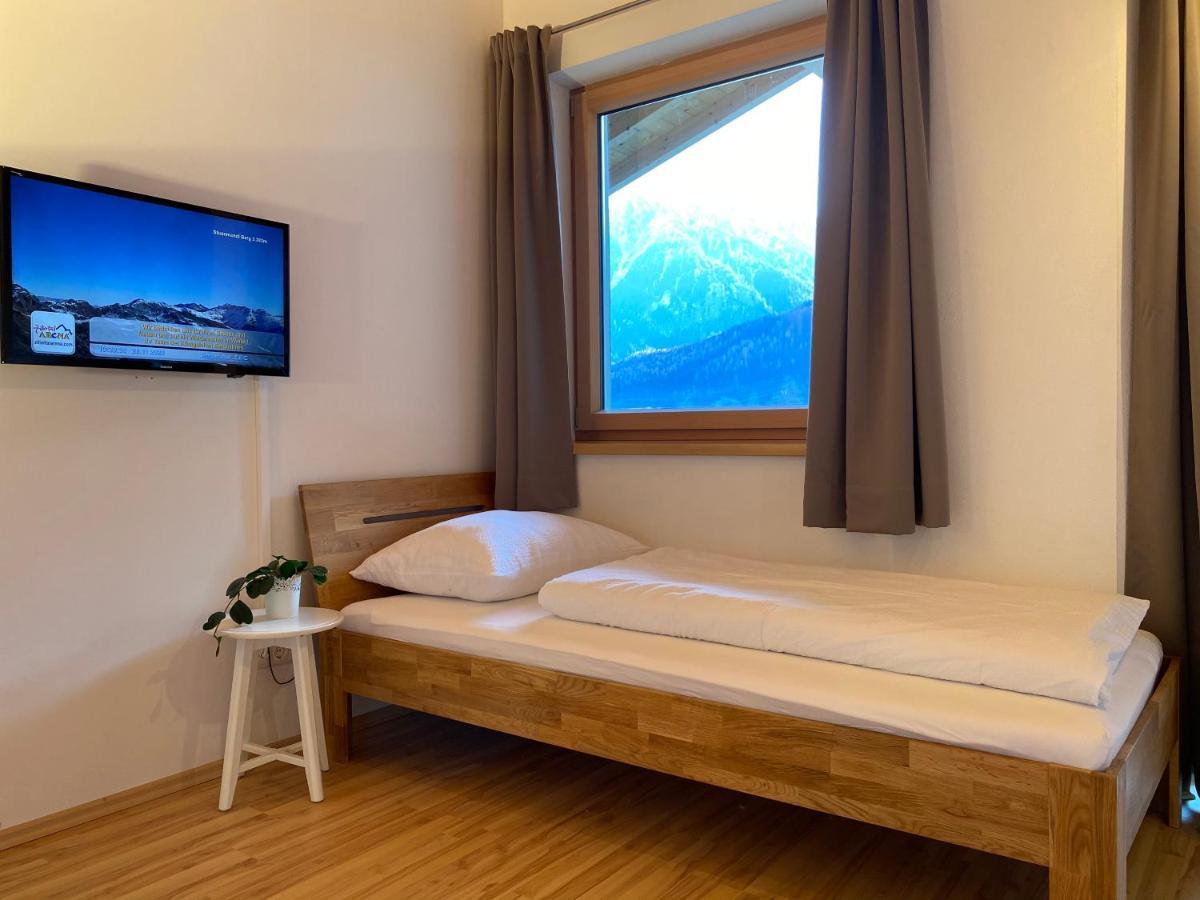 Villa Deningfeld นอยเคียร์เชน อัม โกรสเวเนดิเกอร์ ภายนอก รูปภาพ