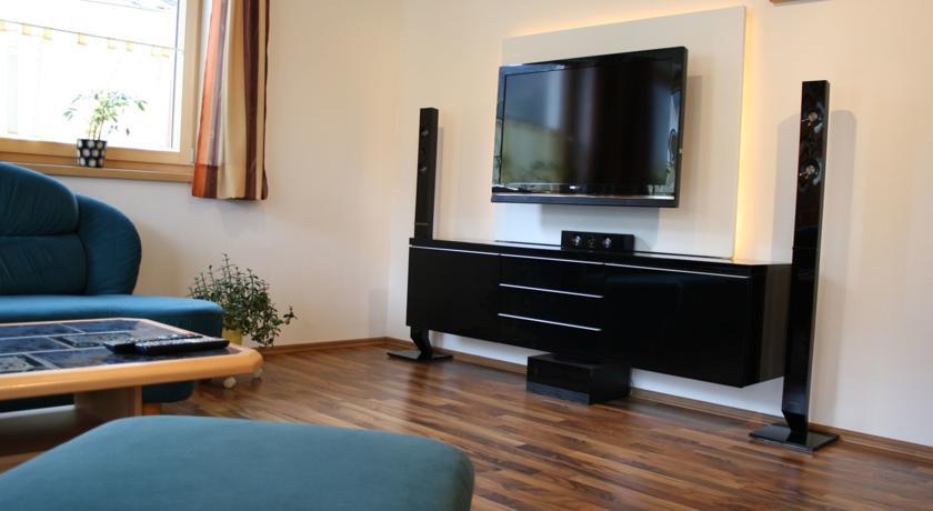 Villa Deningfeld นอยเคียร์เชน อัม โกรสเวเนดิเกอร์ ห้อง รูปภาพ