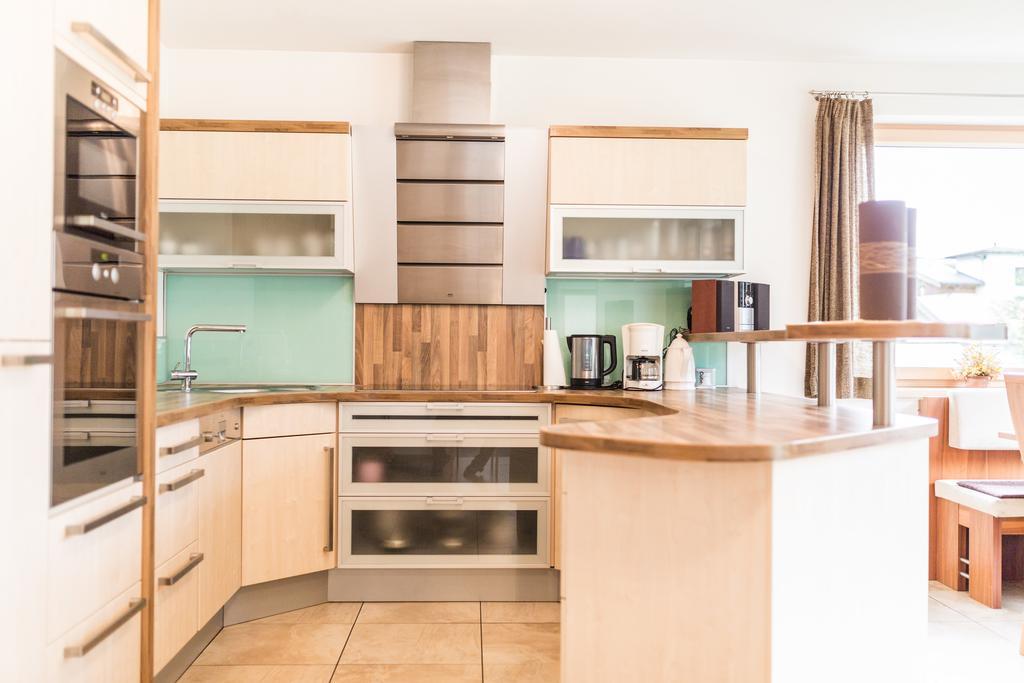 Villa Deningfeld นอยเคียร์เชน อัม โกรสเวเนดิเกอร์ ภายนอก รูปภาพ